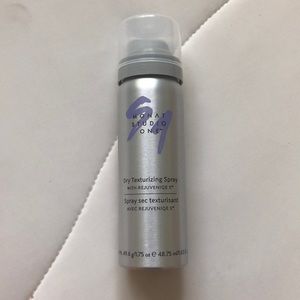 Monat Dry Texturizing Spray